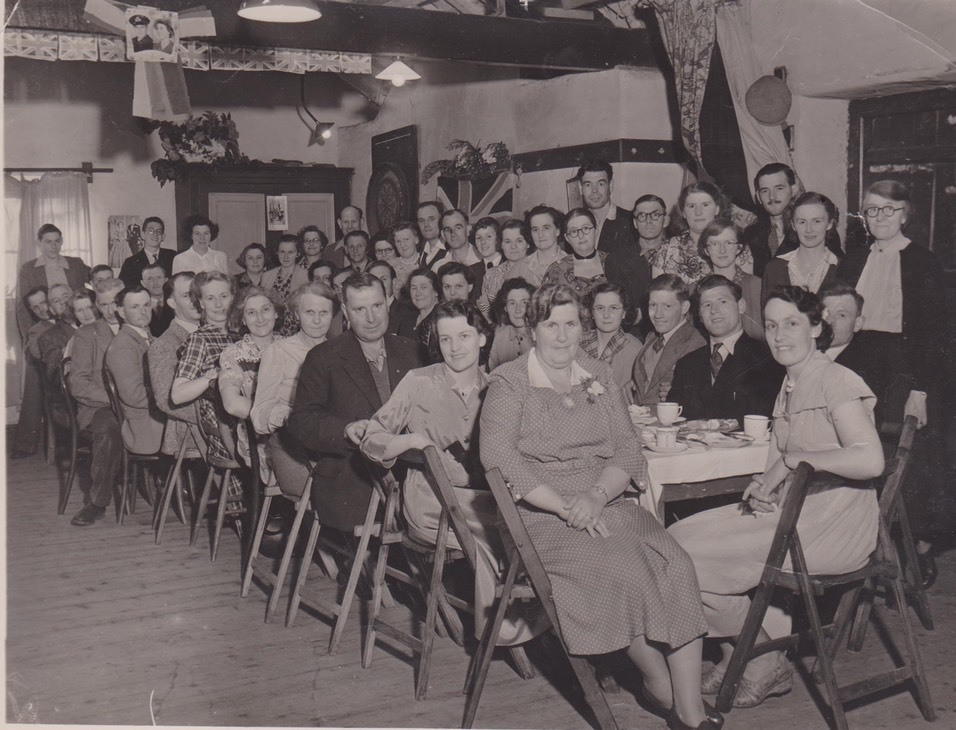 Queen's Coronation - Rydal R.R.  (2)